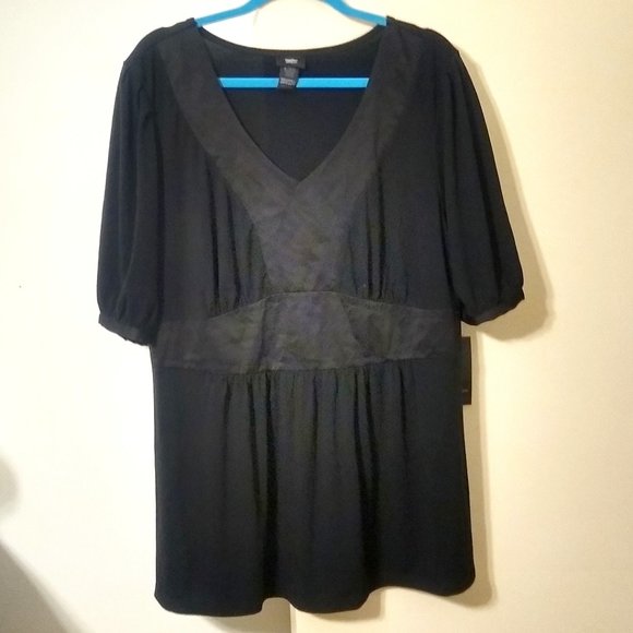 NWT ~ Mossimo Black Top with Satin Trim Around Neck & Waist (Size: 20W/22W) - Picture 1 of 2